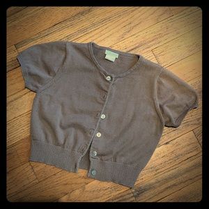 Short sleeve sweater